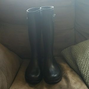 Kamik rain/muck boots.